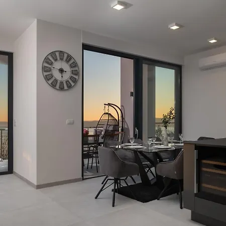 Luxury Ivana Heated Pool 28 M2, Gym