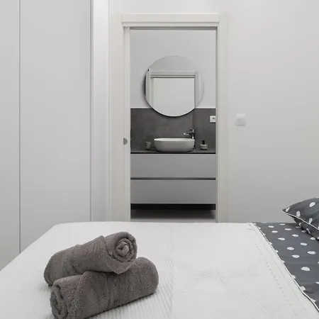 Luxury Ivana Heated Pool 28 M2, Gym