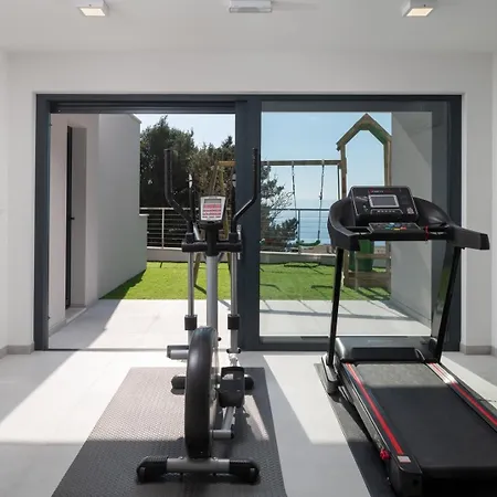 Villa Luxury Ivana Heated Pool 28 M2, Gym *